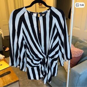 Striped Topshop Top 🌟